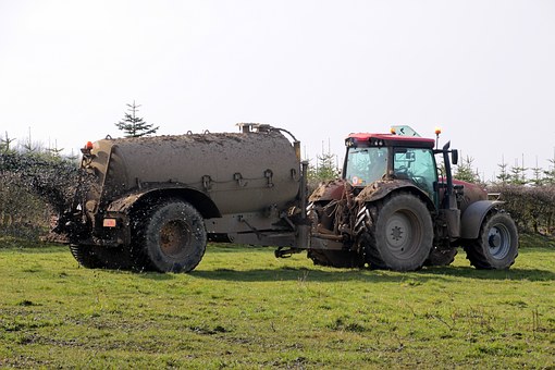 В Кемеровской области успешно провели полевые испытания кузбасских жидких азотных удобрений