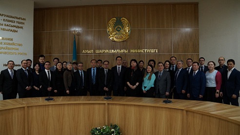 Казахстан и Китай рассмотрели вопросы по сотрудничеству в торговле сельскохозяйственной продукцией