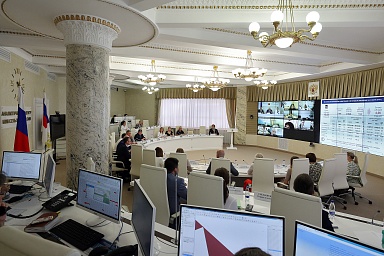 Минсельхоз одобрил заявки на получение льготных кредитов на общую сумму в размере 902 млрд рублей