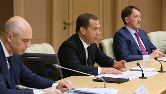 Дмитрий Медведев одобрил предложение Минсельхоза компенсировать аграриям потери, связанные с ростом цен на топливо