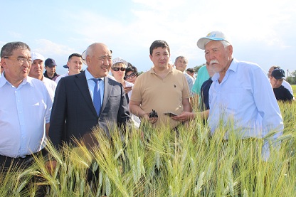 В Казахстане создан пилотный агротехнологический парк точного земледелия