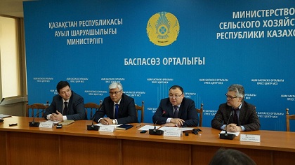 Казахстан ввел ограничения на ввоз сельхозпродукции из Кыргызской Республики и Узбекистана