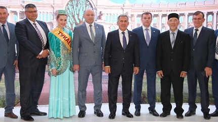 Президент Татарстана поздравил аграриев с праздником