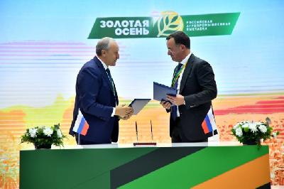 ОЗК будет закупит зерно в Саратовской области на 4 млрд рублей