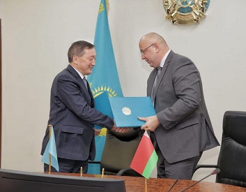 Казахстан и Беларусь запустят совместные проекты в АПК