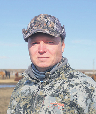Сергей Шабалин:«Корни у меня крестьянские, наверное, поэтому, с годами я завёл лошадей и верблюдов…»