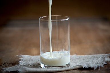 В Казахстане треть молзаводов предпочитает работать исключительно на сухом молоке
