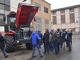 Аграрии Зауралья посетили Петербургский тракторный завод