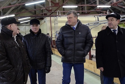 Глава Кировской области посетил крупнейшие сельхозпредприятия Малмыжского района