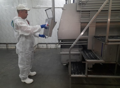 Новосибирская компания увеличит выпуск мясных консервов