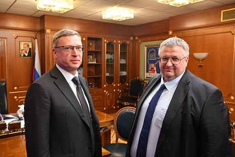 Омский губернатор предложил оптимизировать сельхозтранзит