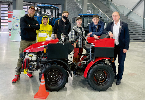 Роботизированный трактор: курс на разработку беспилотной машины